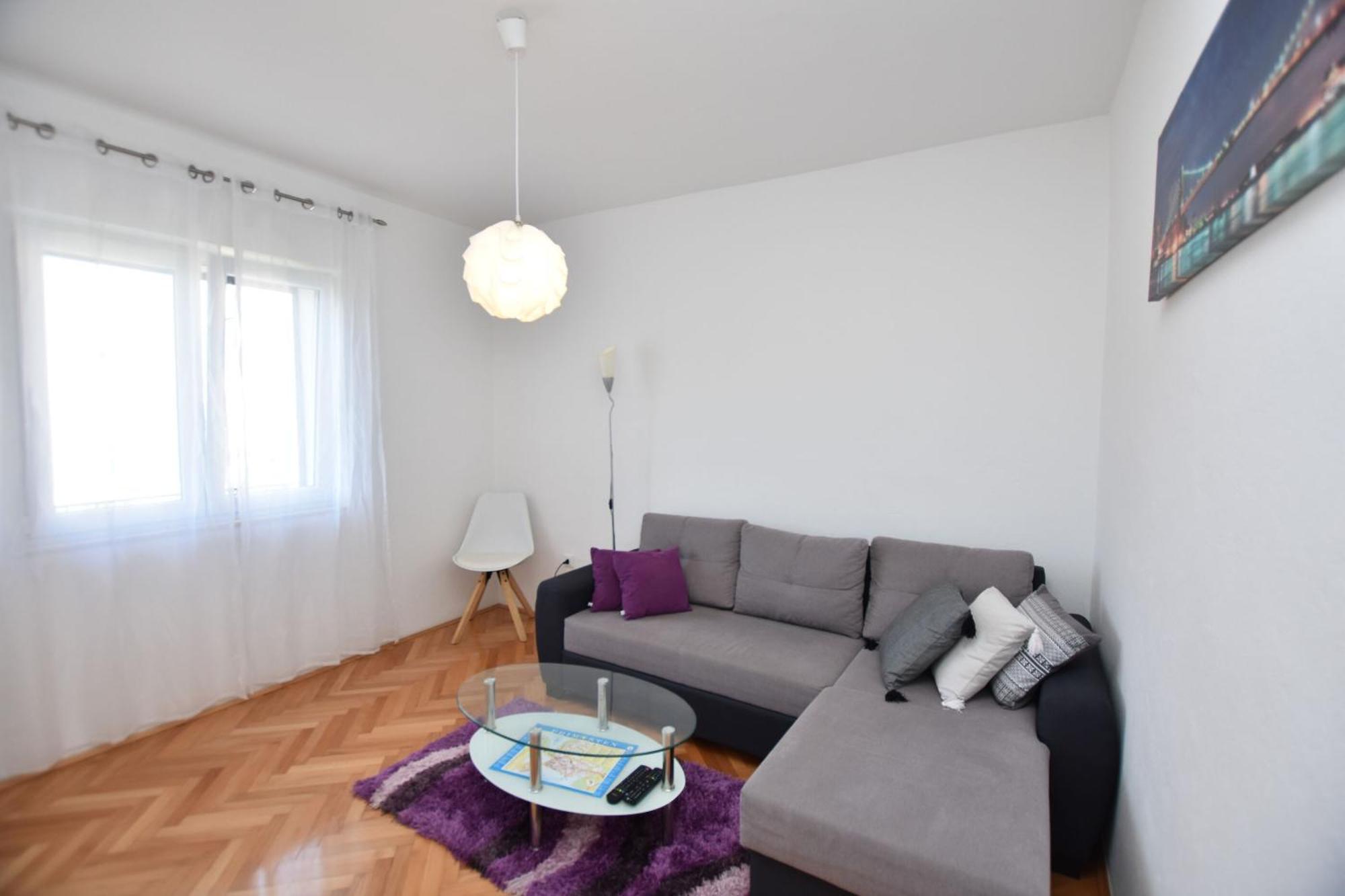 Apartments Guzela Primošten Chambre photo