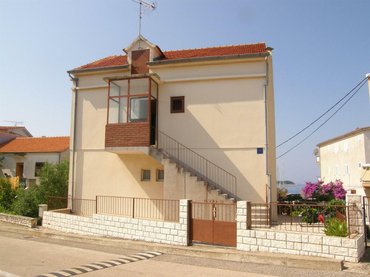 Apartments Guzela Primošten Extérieur photo